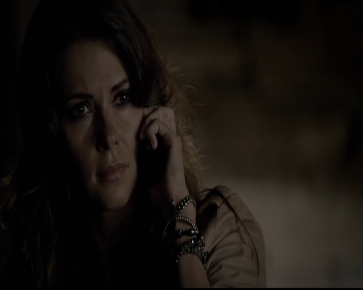 VampireDiariesWorld-dot-org_5x03OriginalSin0304.jpg