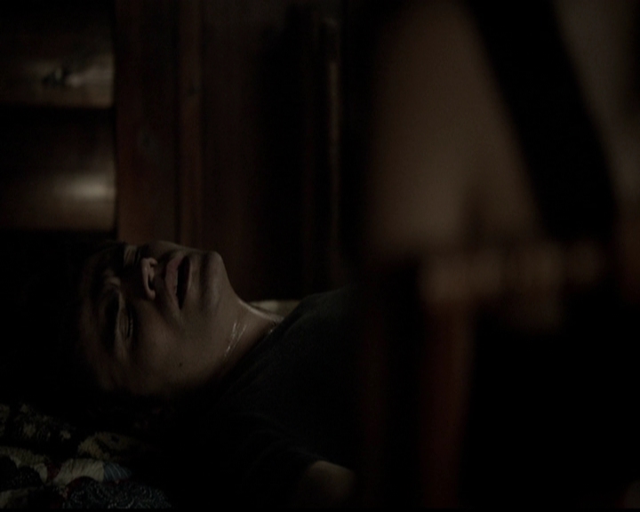 VampireDiariesWorld-dot-org_5x03OriginalSin0316.jpg