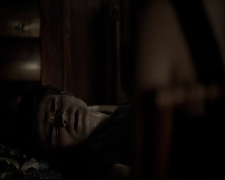 VampireDiariesWorld-dot-org_5x03OriginalSin0317.jpg