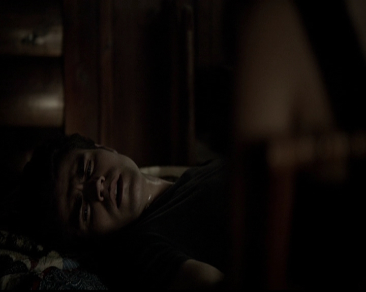 VampireDiariesWorld-dot-org_5x03OriginalSin0318.jpg