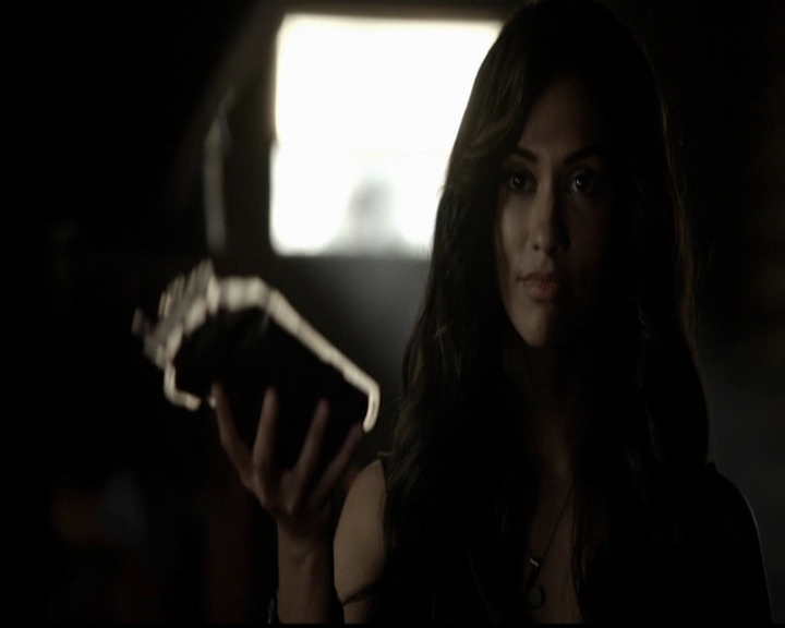 VampireDiariesWorld-dot-org_5x03OriginalSin0331.jpg