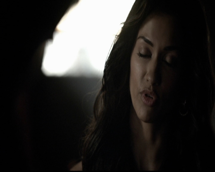 VampireDiariesWorld-dot-org_5x03OriginalSin0352.jpg