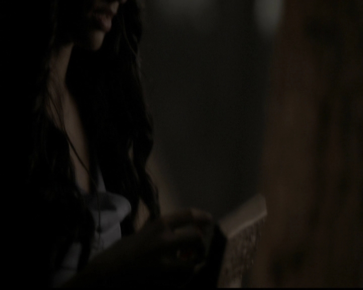 VampireDiariesWorld-dot-org_5x03OriginalSin1216.jpg