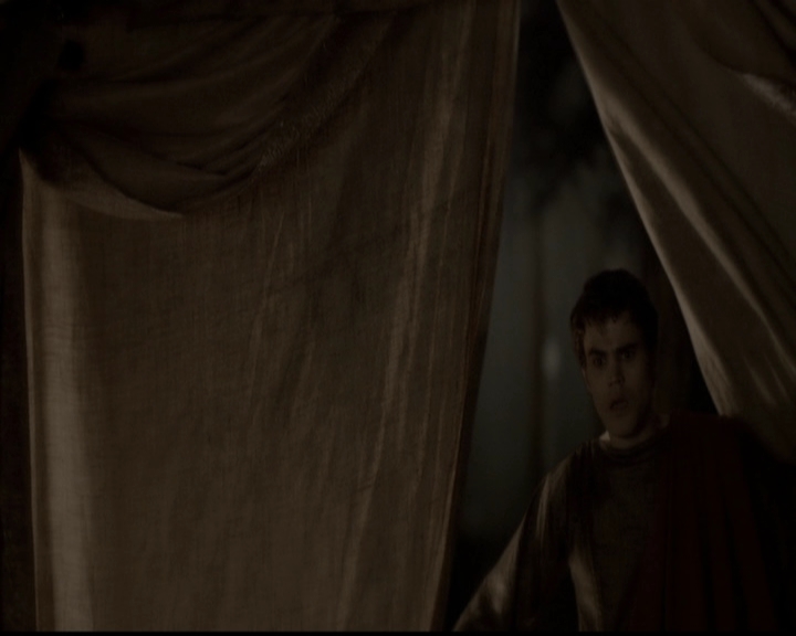 VampireDiariesWorld-dot-org_5x03OriginalSin1245.jpg