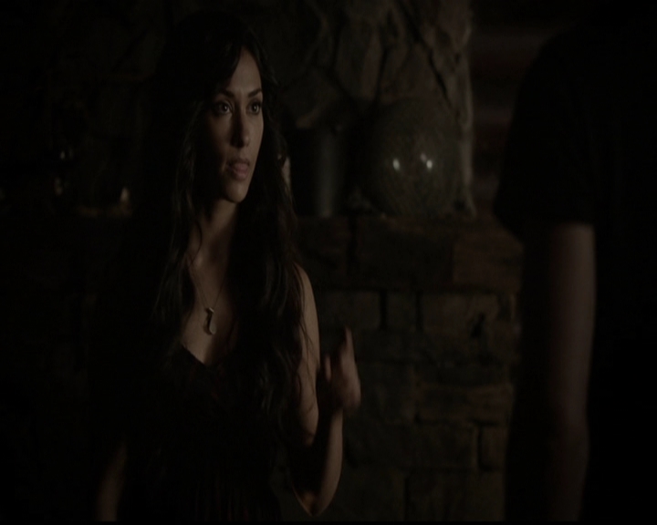VampireDiariesWorld-dot-org_5x03OriginalSin1312.jpg