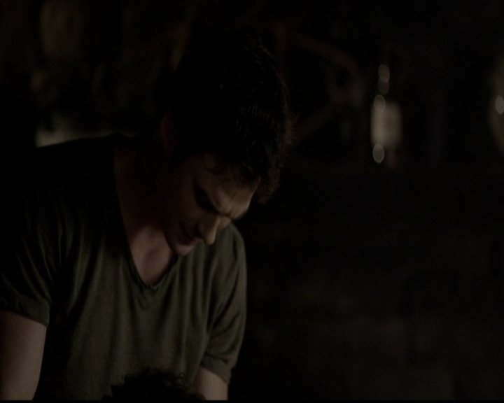 VampireDiariesWorld-dot-org_5x03OriginalSin1741.jpg