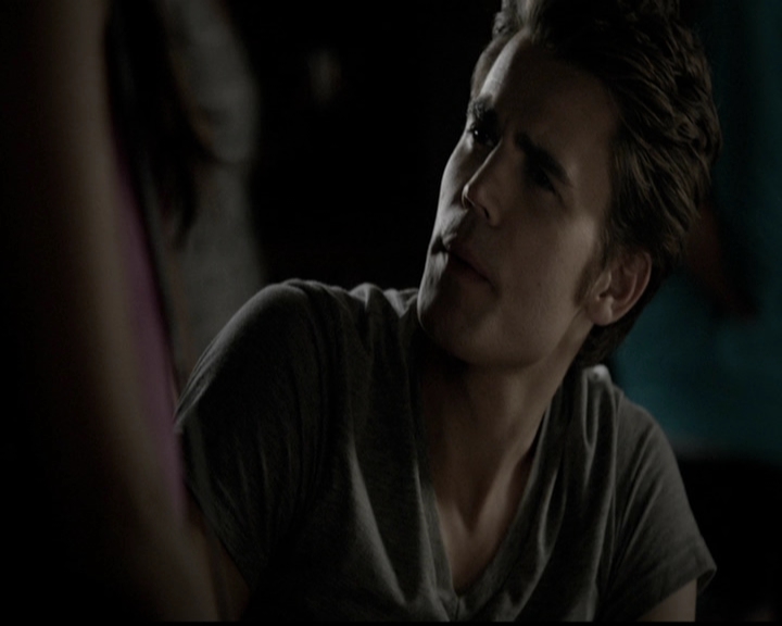 VampireDiariesWorld-dot-org_5x04ForWhomtheBellTolls0302.jpg