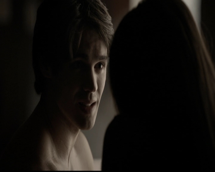 VampireDiariesWorld-dot-org_5x04ForWhomtheBellTolls0364.jpg