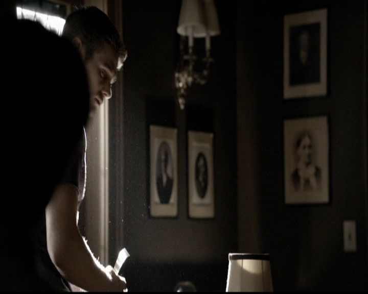VampireDiariesWorld-dot-org_5x04ForWhomtheBellTolls0391.jpg