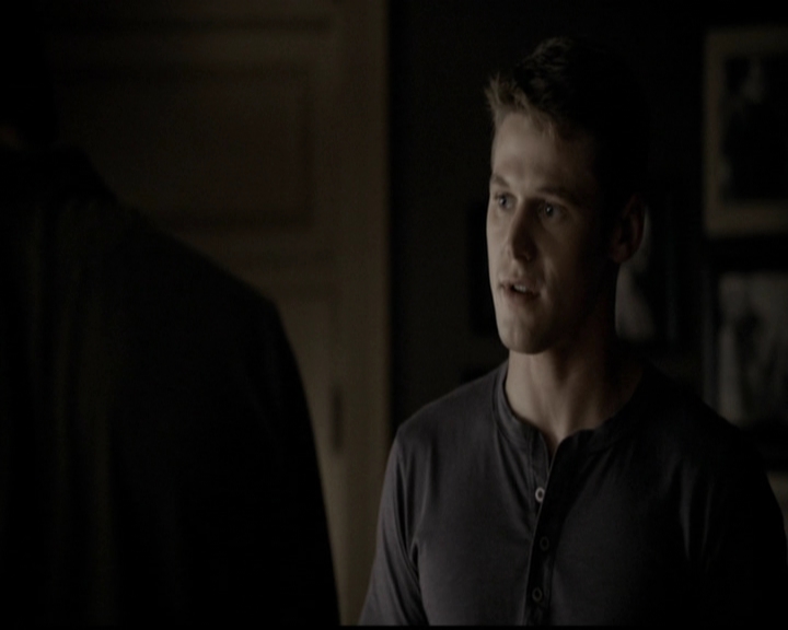 VampireDiariesWorld-dot-org_5x04ForWhomtheBellTolls0400.jpg