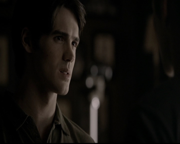 VampireDiariesWorld-dot-org_5x04ForWhomtheBellTolls0423.jpg