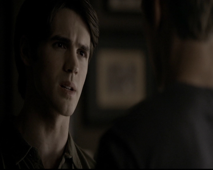 VampireDiariesWorld-dot-org_5x04ForWhomtheBellTolls0433.jpg