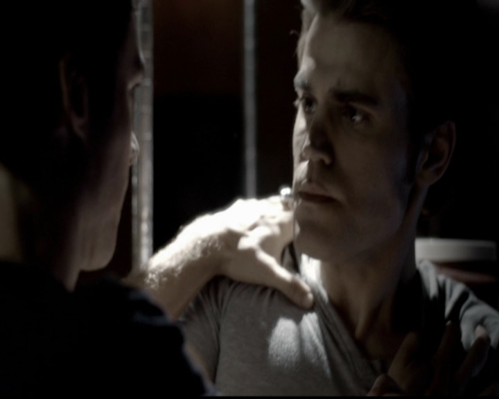 VampireDiariesWorld-dot-org_5x04ForWhomtheBellTolls0556.jpg
