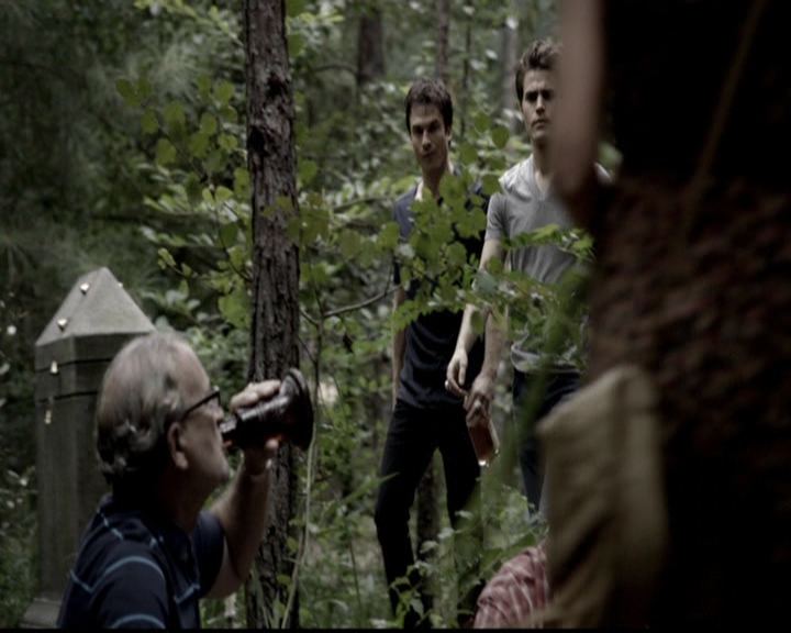 VampireDiariesWorld-dot-org_5x04ForWhomtheBellTolls0562.jpg