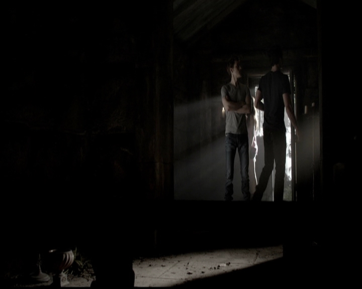 VampireDiariesWorld-dot-org_5x04ForWhomtheBellTolls0584.jpg