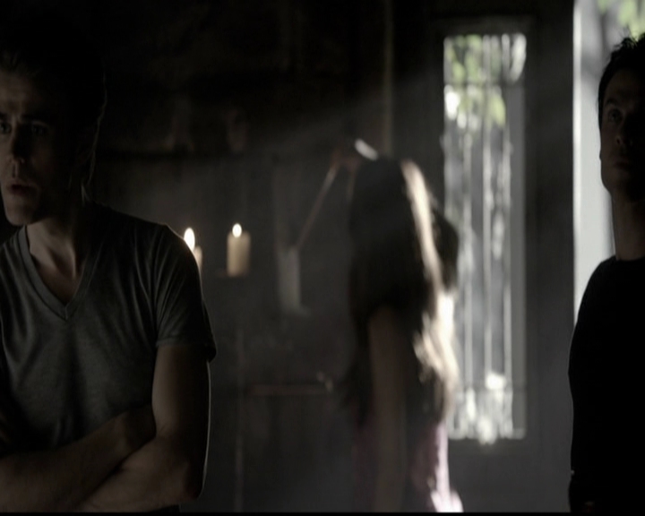 VampireDiariesWorld-dot-org_5x04ForWhomtheBellTolls0588.jpg