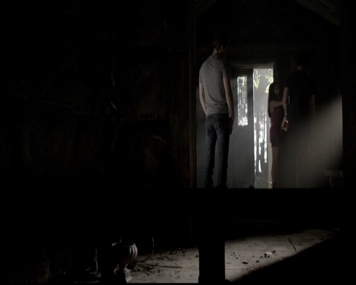 VampireDiariesWorld-dot-org_5x04ForWhomtheBellTolls0609.jpg