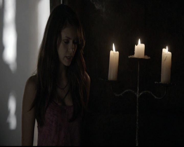 VampireDiariesWorld-dot-org_5x04ForWhomtheBellTolls0622.jpg