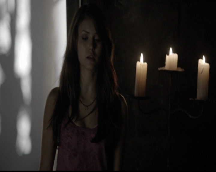 VampireDiariesWorld-dot-org_5x04ForWhomtheBellTolls0623.jpg
