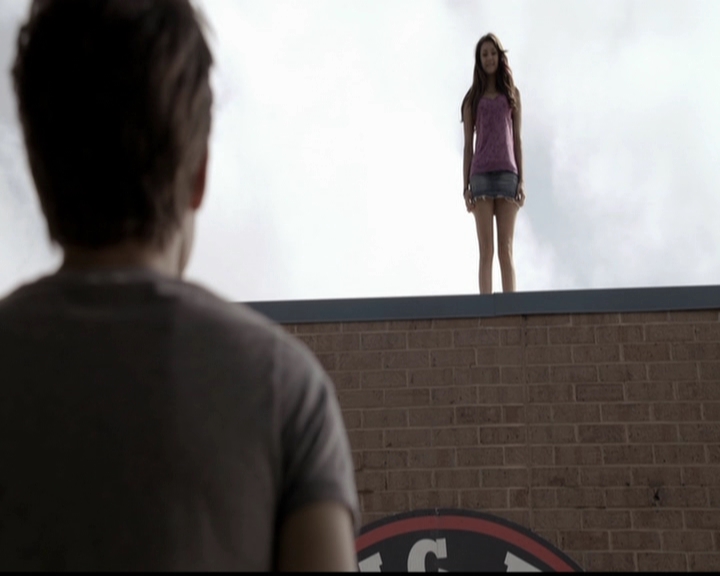 VampireDiariesWorld-dot-org_5x04ForWhomtheBellTolls0802.jpg