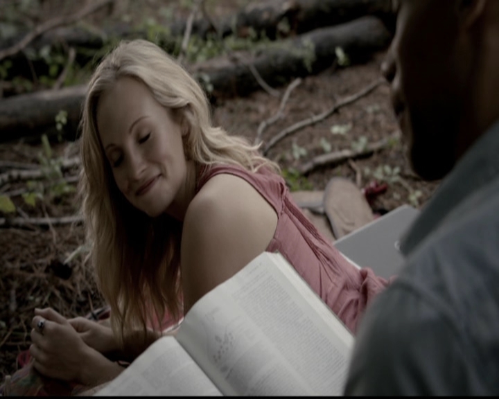 VampireDiariesWorld-dot-org_5x04ForWhomtheBellTolls0914.jpg VampireDiariesWorld-dot-org_5x04ForWhomtheBellTolls0914.jpg