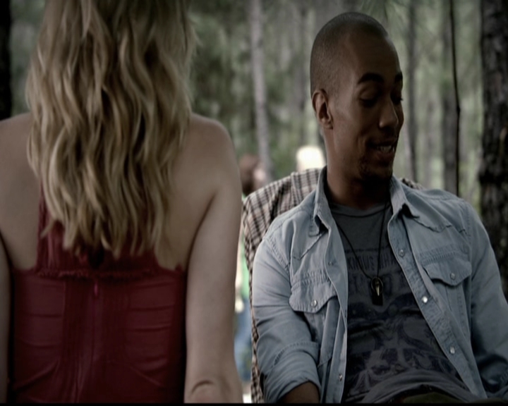 VampireDiariesWorld-dot-org_5x04ForWhomtheBellTolls0935.jpg