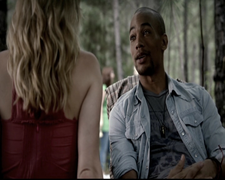 VampireDiariesWorld-dot-org_5x04ForWhomtheBellTolls0936.jpg