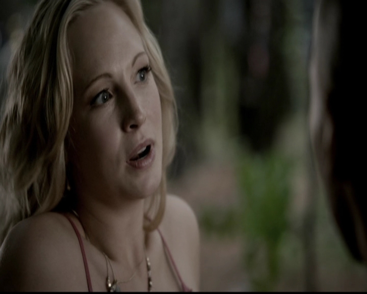 VampireDiariesWorld-dot-org_5x04ForWhomtheBellTolls0940.jpg