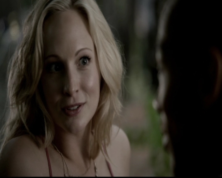 VampireDiariesWorld-dot-org_5x04ForWhomtheBellTolls0958.jpg