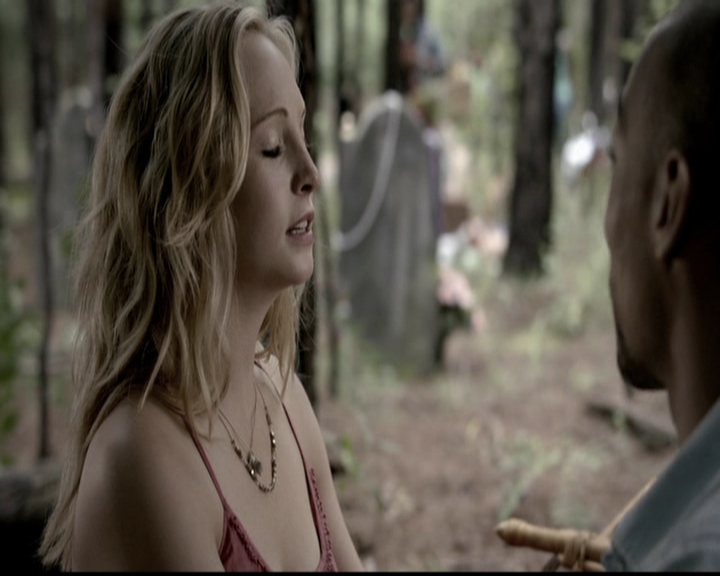 VampireDiariesWorld-dot-org_5x04ForWhomtheBellTolls0992.jpg