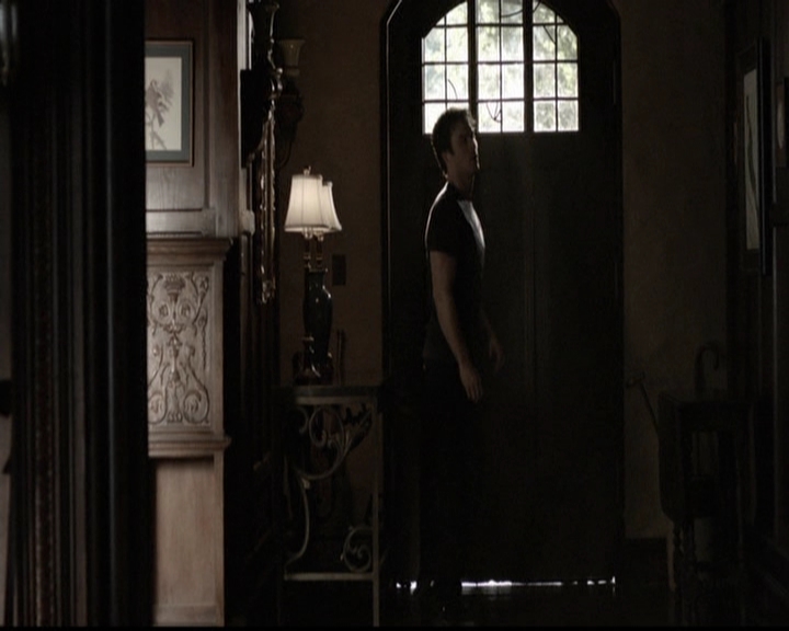VampireDiariesWorld-dot-org_5x04ForWhomtheBellTolls0998.jpg