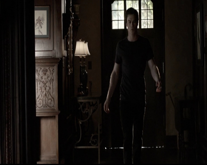 VampireDiariesWorld-dot-org_5x04ForWhomtheBellTolls1000.jpg
