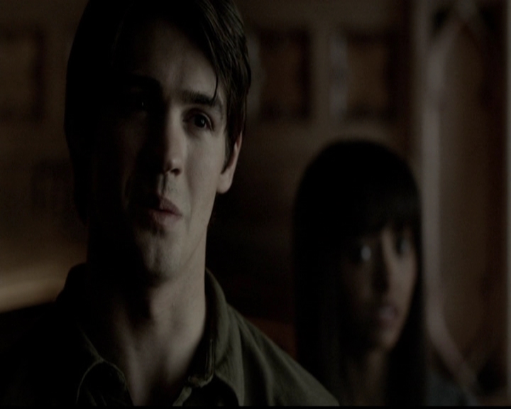 VampireDiariesWorld-dot-org_5x04ForWhomtheBellTolls1054.jpg