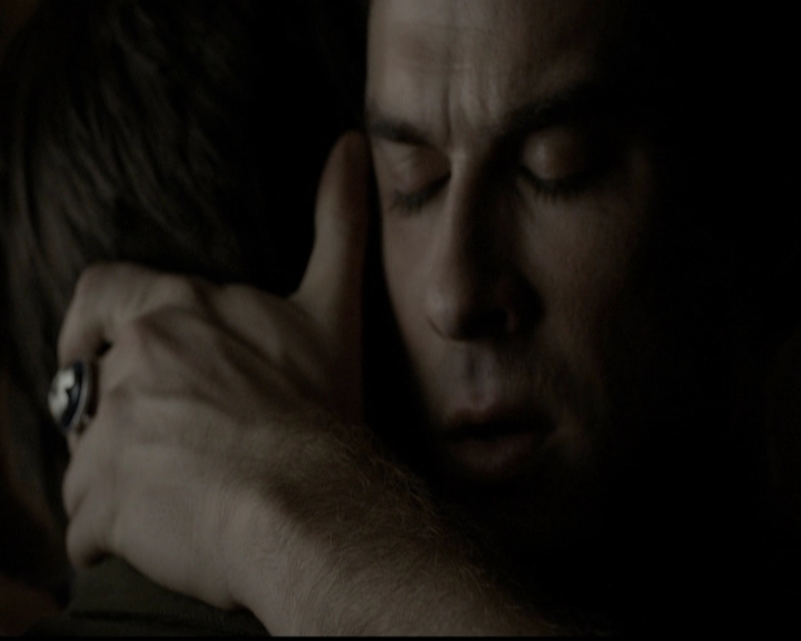 VampireDiariesWorld-dot-org_5x04ForWhomtheBellTolls1106.jpg