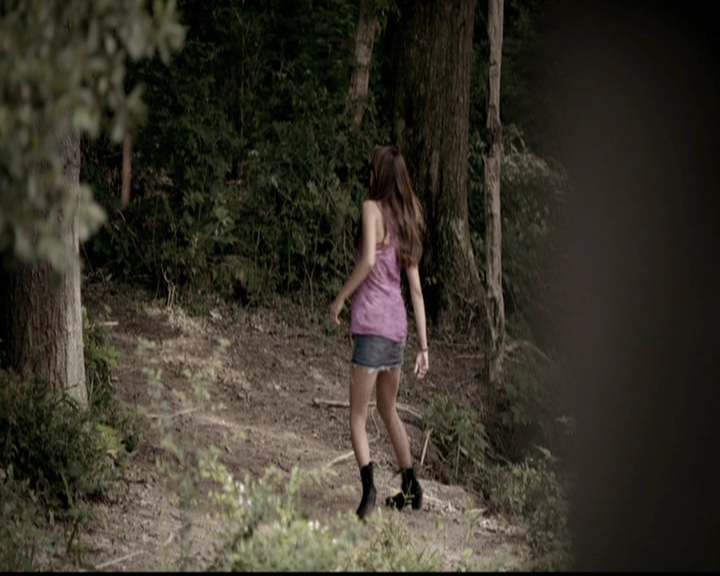 VampireDiariesWorld-dot-org_5x04ForWhomtheBellTolls1255.jpg