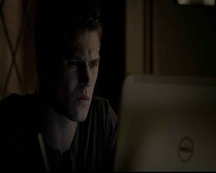 VampireDiariesWorld-dot-org_5x04ForWhomtheBellTolls1307.jpg VampireDiariesWorld-dot-org_5x04ForWhomtheBellTolls1307.jpg
