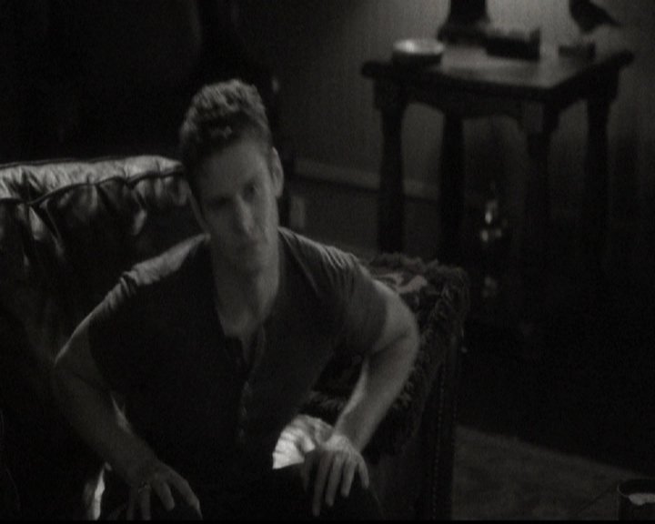 VampireDiariesWorld-dot-org_5x04ForWhomtheBellTolls1322.jpg VampireDiariesWorld-dot-org_5x04ForWhomtheBellTolls1322.jpg