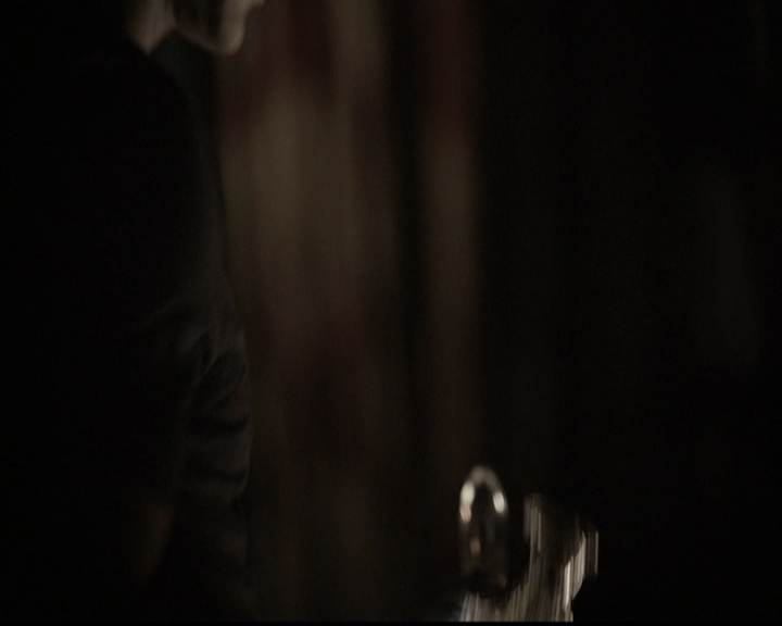 VampireDiariesWorld-dot-org_5x04ForWhomtheBellTolls1378.jpg