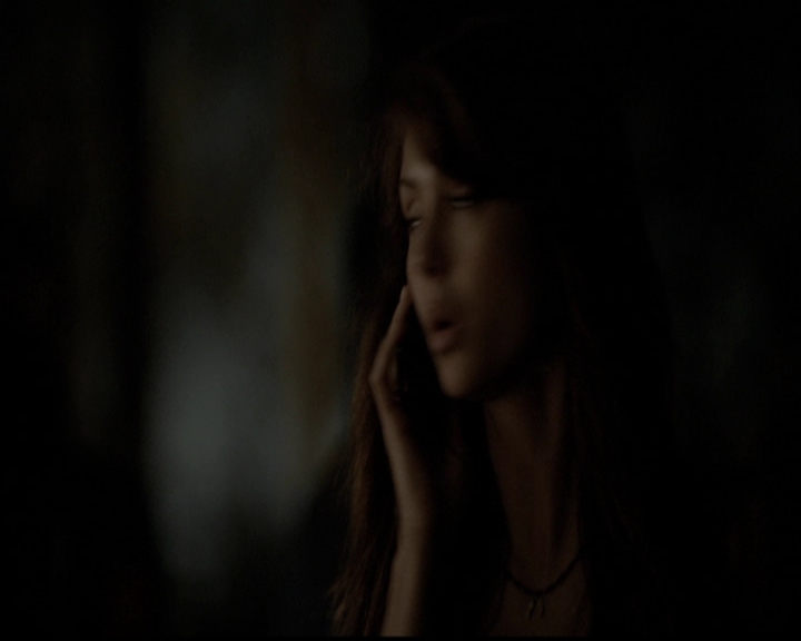 VampireDiariesWorld-dot-org_5x04ForWhomtheBellTolls1389.jpg