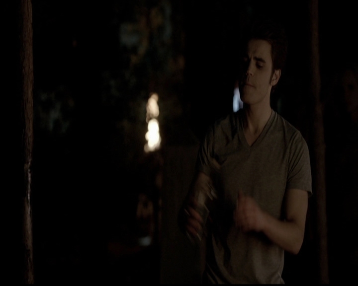 VampireDiariesWorld-dot-org_5x04ForWhomtheBellTolls1406.jpg