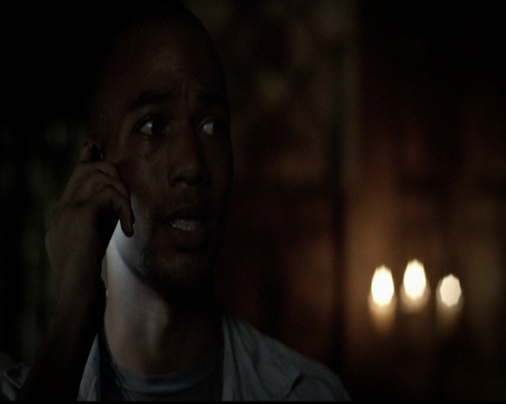 VampireDiariesWorld-dot-org_5x04ForWhomtheBellTolls1476.jpg
