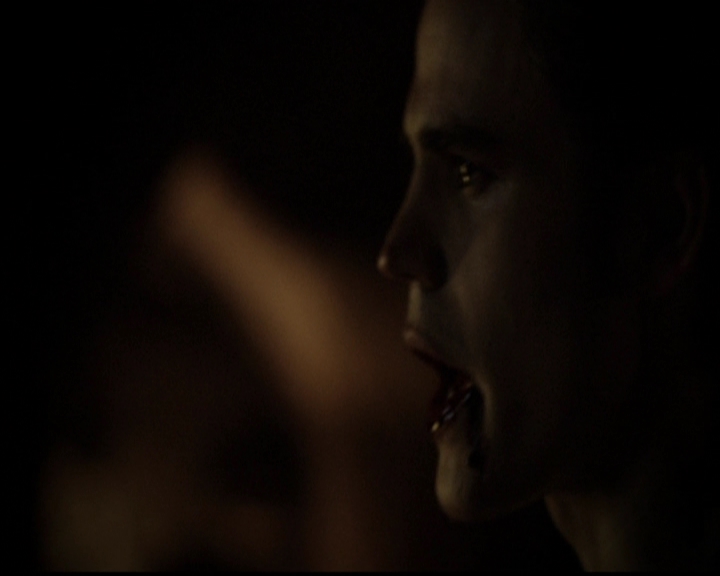 VampireDiariesWorld-dot-org_5x04ForWhomtheBellTolls1515.jpg
