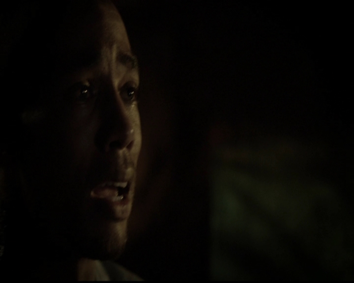 VampireDiariesWorld-dot-org_5x04ForWhomtheBellTolls1523.jpg