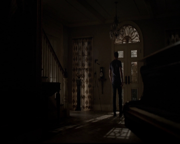 VampireDiariesWorld-dot-org_5x04ForWhomtheBellTolls1549.jpg