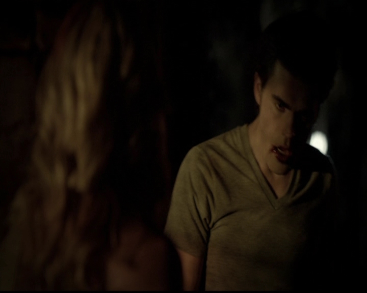 VampireDiariesWorld-dot-org_5x04ForWhomtheBellTolls1580.jpg