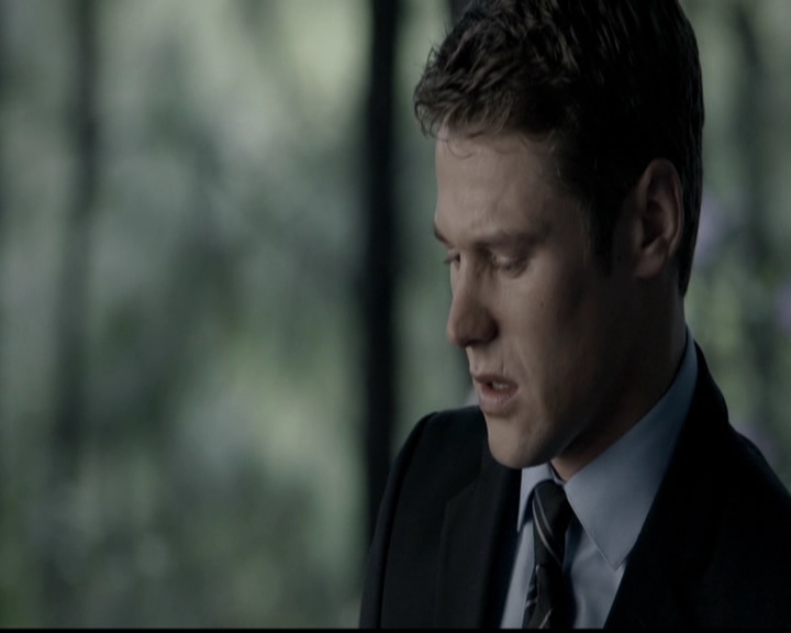 VampireDiariesWorld-dot-org_5x04ForWhomtheBellTolls1959.jpg