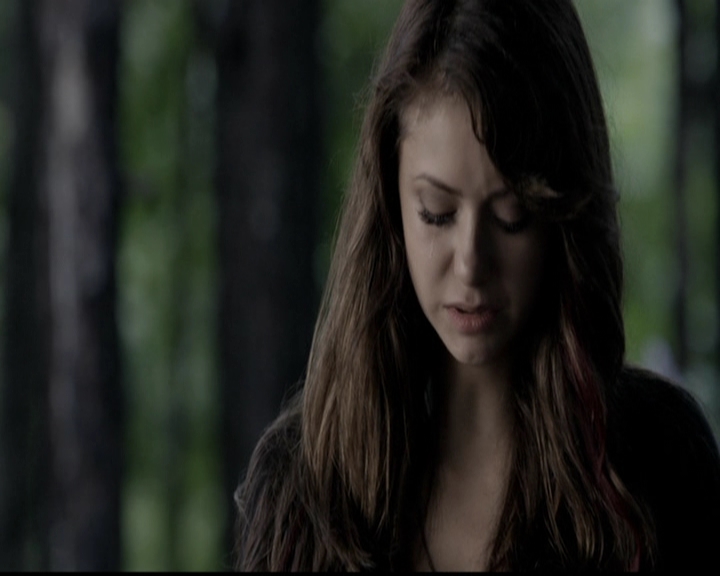 VampireDiariesWorld-dot-org_5x04ForWhomtheBellTolls1973.jpg