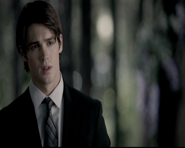 VampireDiariesWorld-dot-org_5x04ForWhomtheBellTolls2039.jpg