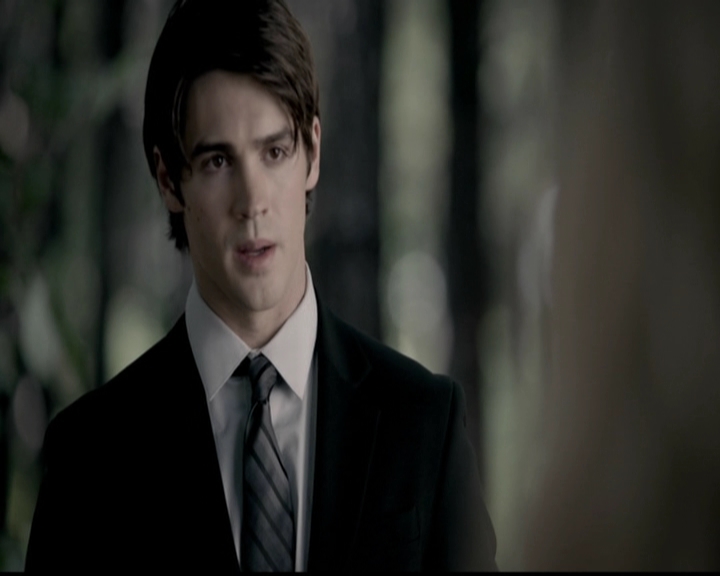 VampireDiariesWorld-dot-org_5x04ForWhomtheBellTolls2043.jpg