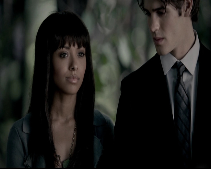 VampireDiariesWorld-dot-org_5x04ForWhomtheBellTolls2055.jpg